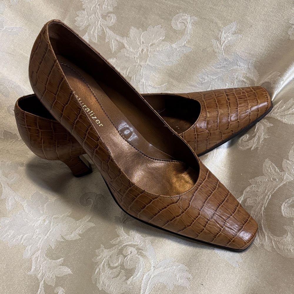Crocodile Embossed Brown Pattern Women Heels